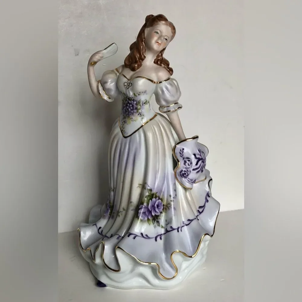 MUSIC BOX LADY PLAYS FOR ELISA IN DRESS WHITE, PURPLE FLOWERS AND TRIM GOLD